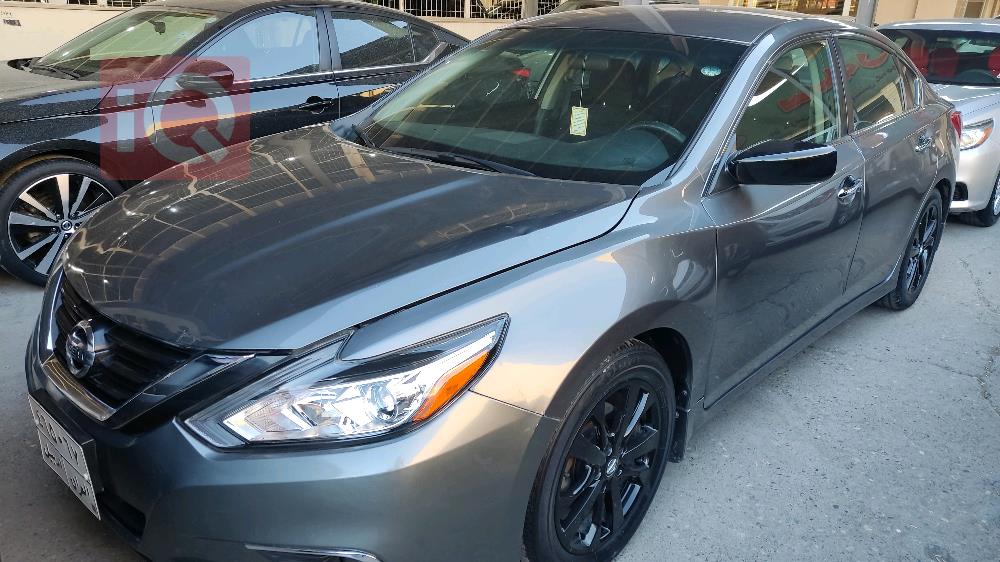 نيسان ألتيما